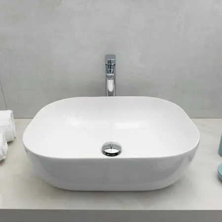 Sa Pasadina ארבאטקס