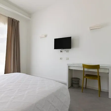Sa Pasadina 4*